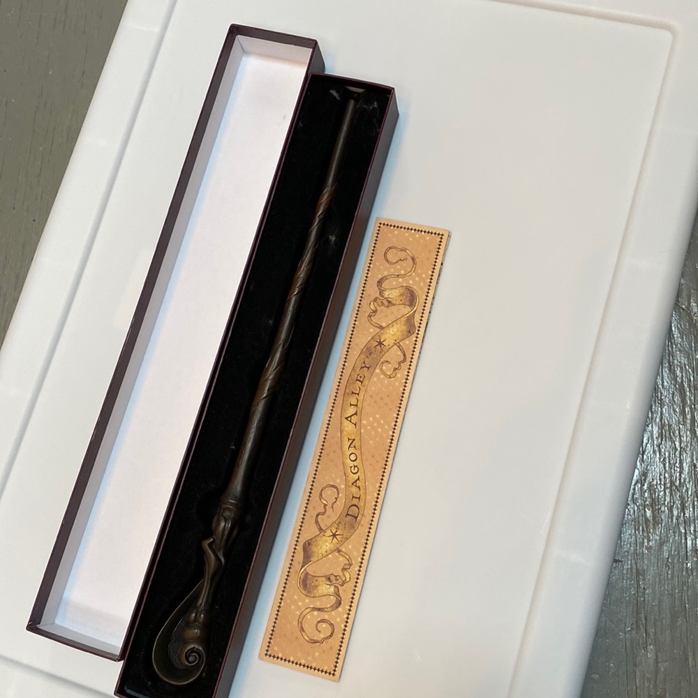 Harry Potter wand from Universal Studios -interactive
